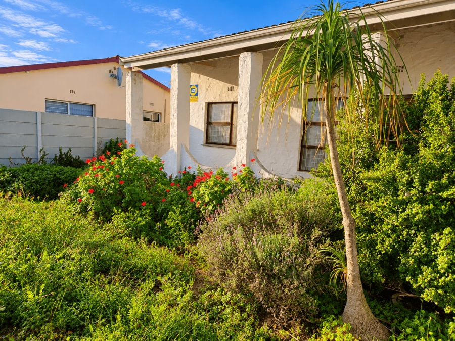 2 Bedroom Property for Sale in Protea Heights Western Cape